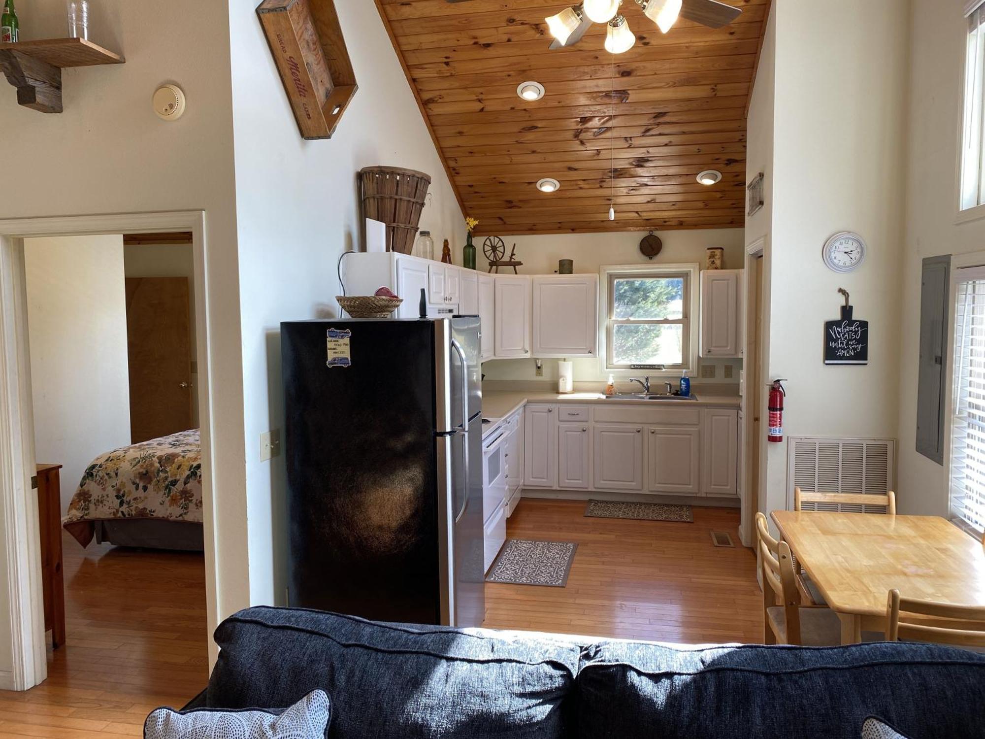Gray'S Place On Cosby Creek - 2 Bedrooms, 2 Baths, Sleeps 6 Home Kültér fotó
