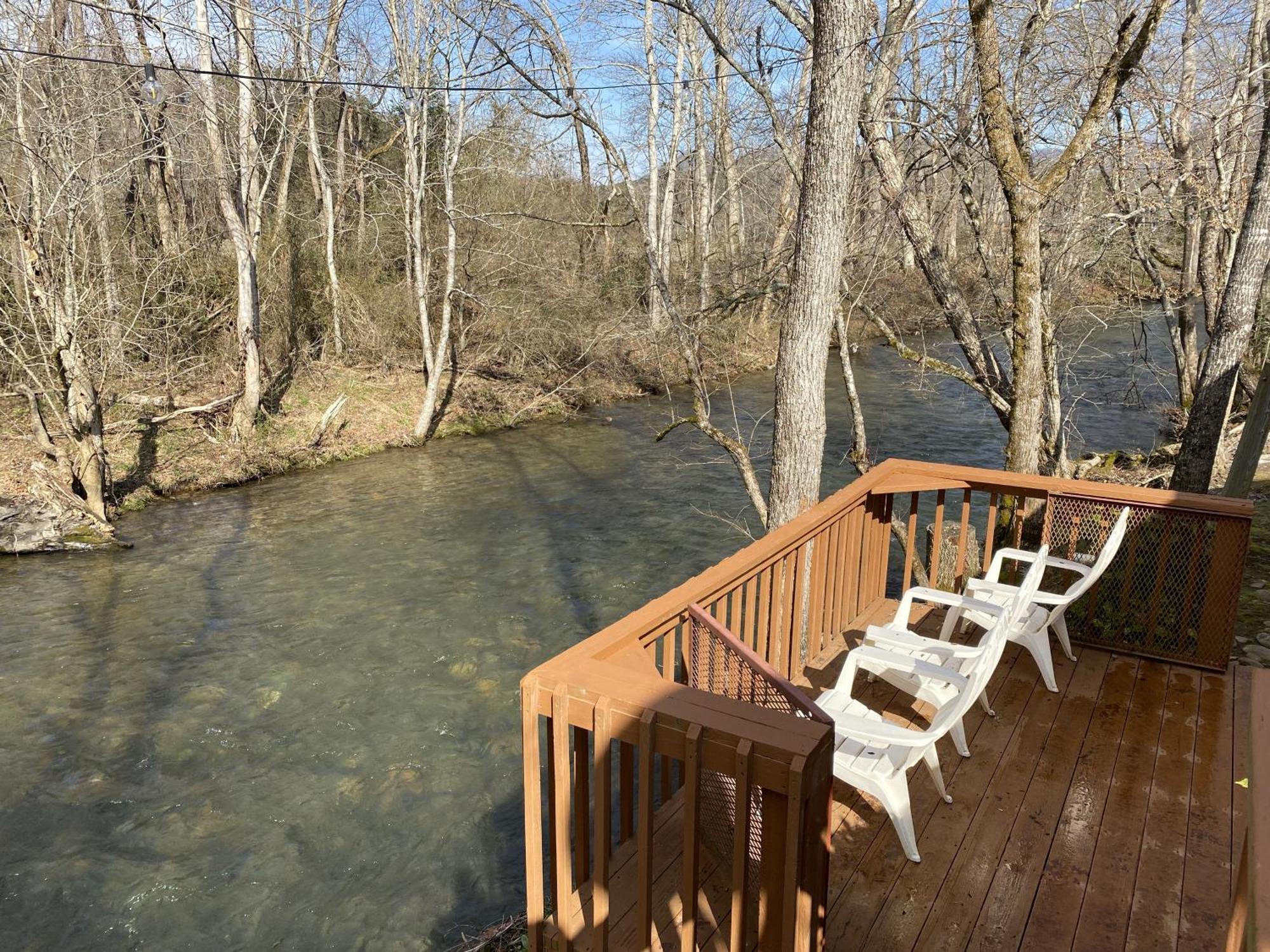 Gray'S Place On Cosby Creek - 2 Bedrooms, 2 Baths, Sleeps 6 Home Kültér fotó